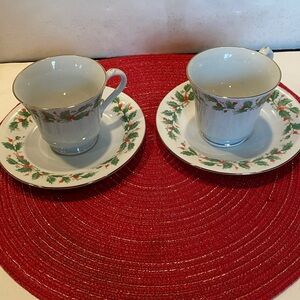 Vintage 1980s China Pearl Fine China, Noel Pattern, Set of 2 Cups & Saucers
